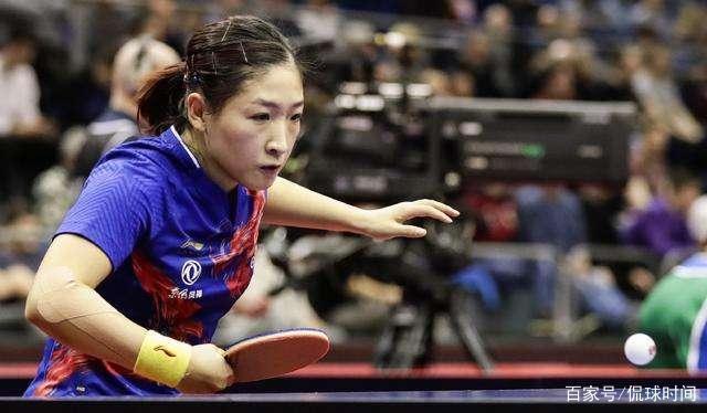 背后是艰苦 背后是艰苦