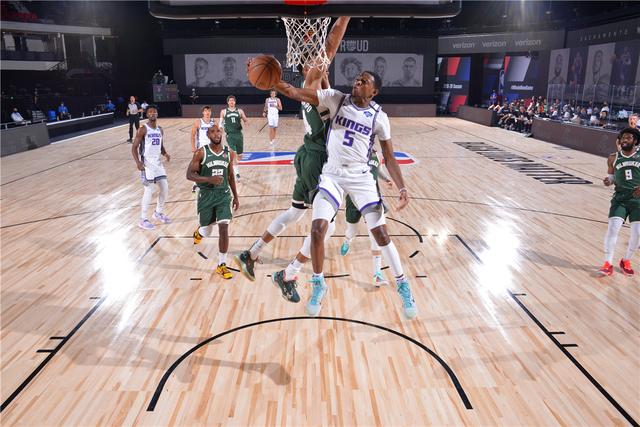 的竞争中 的竞争中