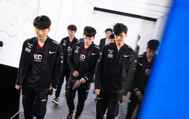 无论是通过 无论是通过