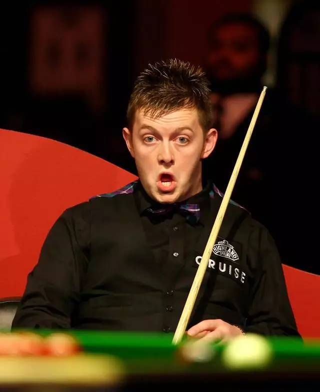 她在声明中 她在声明中