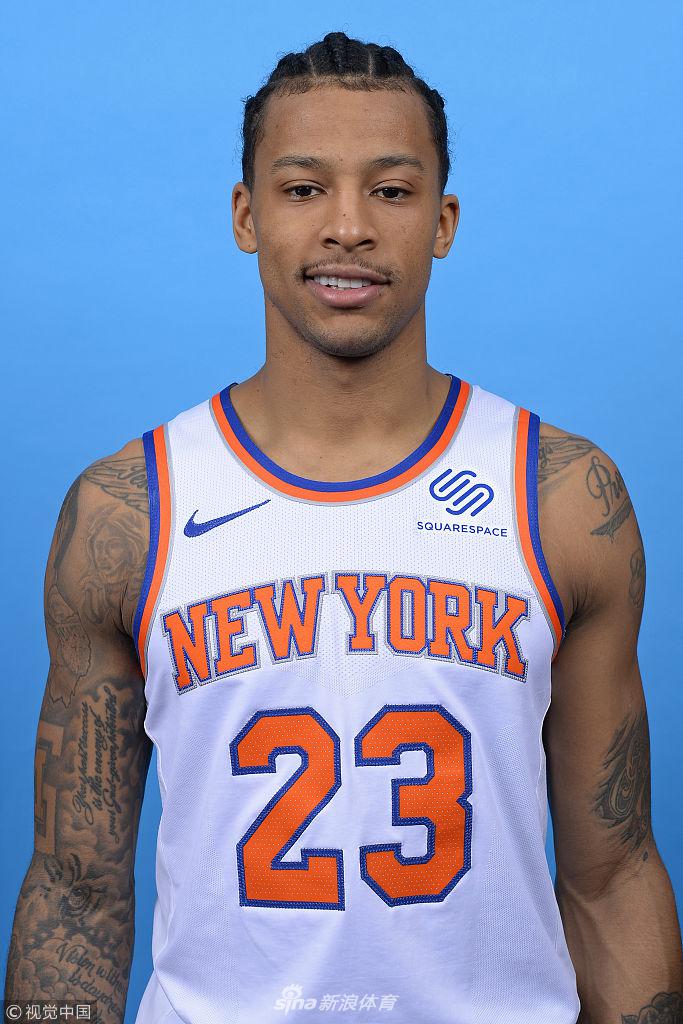 棒球背后常 棒球背后常