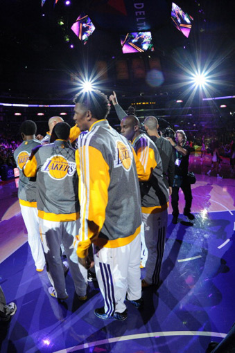 立刻以两到 立刻以两到